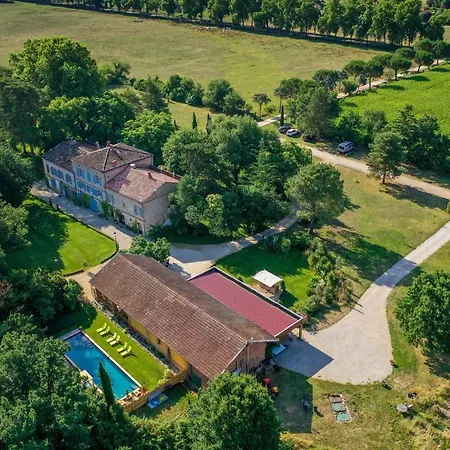 Le Manoir Du Thouron Pensjonat *