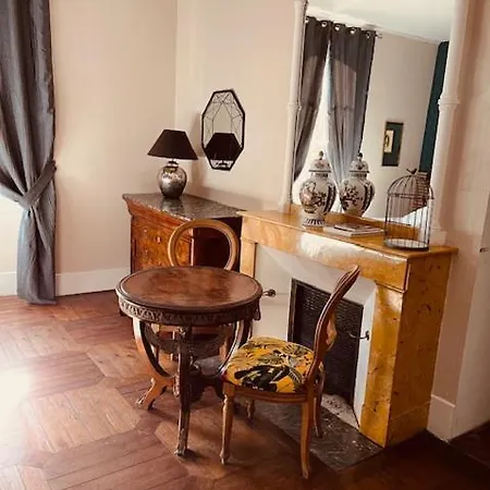 Penzion Le Manoir Du Thouron Saint-Sulpice (Oise)