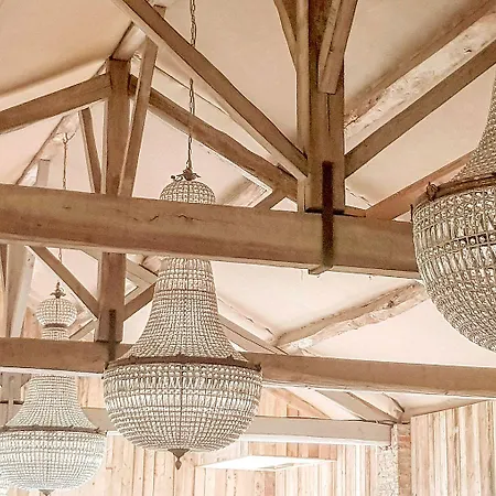 بيت ضيافة Le Manoir Du Thouron