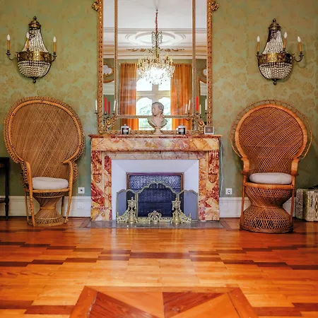 Le Manoir Du Thouron بيت ضيافة