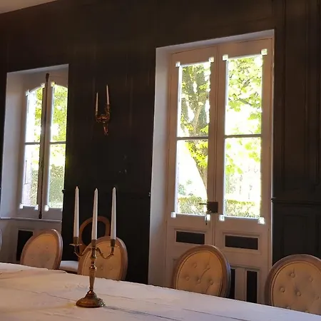 بيت ضيافة Le Manoir Du Thouron Saint-Sulpice (Oise)