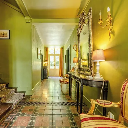 بيت ضيافة Le Manoir Du Thouron Saint-Sulpice (Oise)