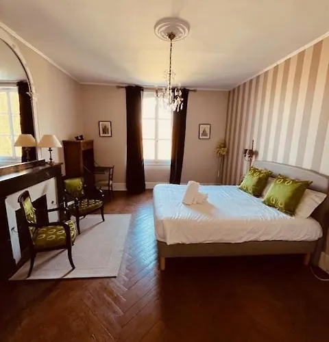 Maison d'hôtes Le Manoir Du Thouron